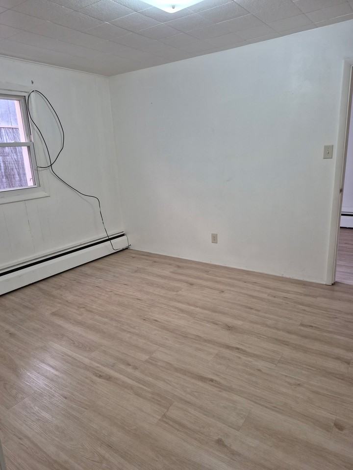 13 South Washington Street #2B - Photo 6 of 7