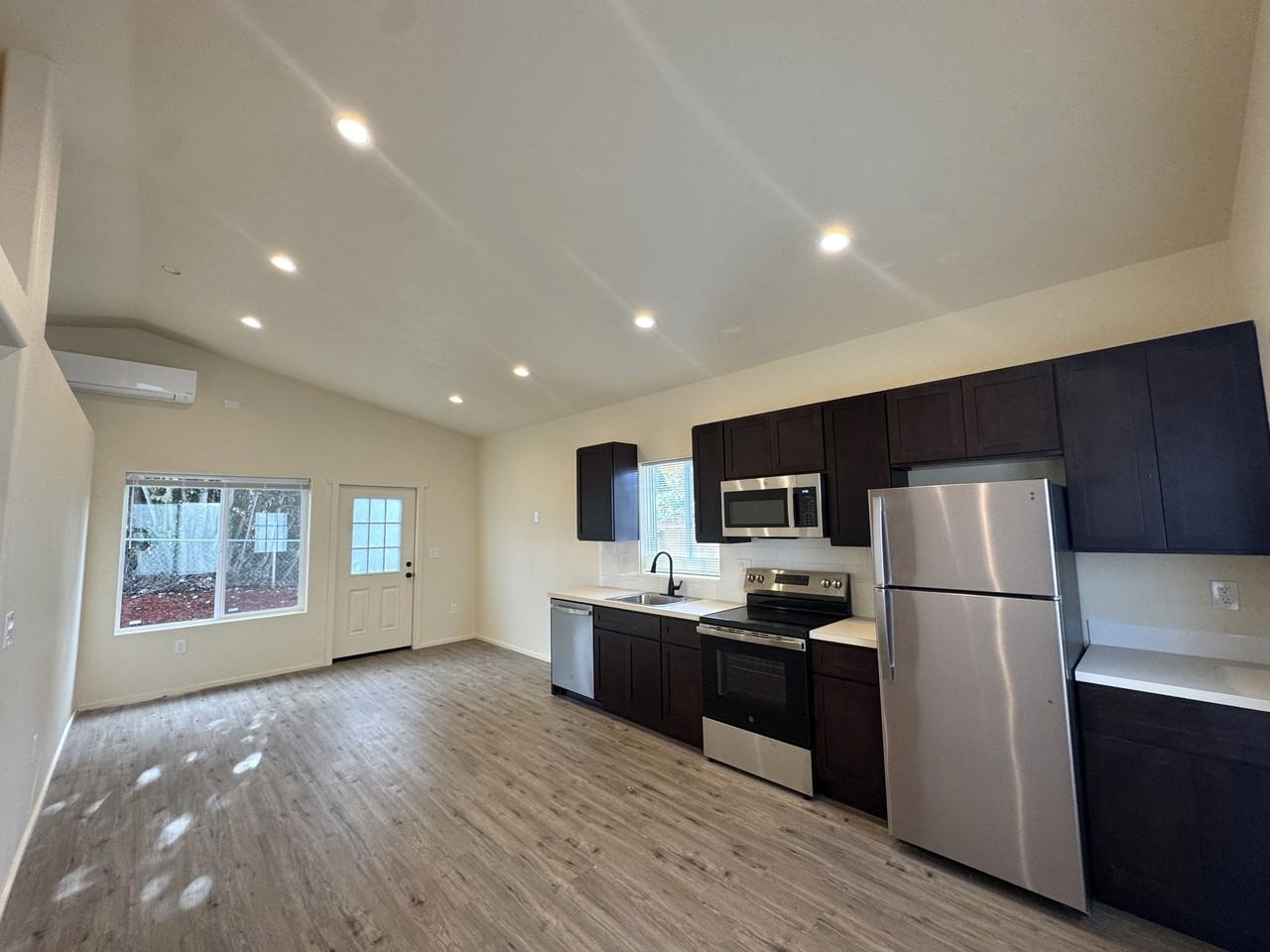 11072 Southwest Sunny Hill Lane #1 - Photo 2 of 20