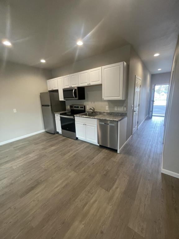 318 11th St Se - Photo 5 of 19