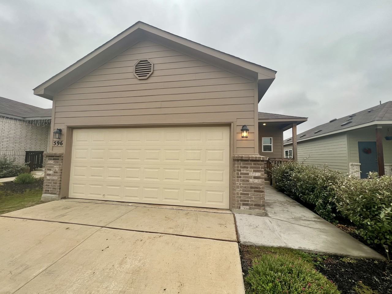 596 Jennifer Way #1 - Photo 2 of 50