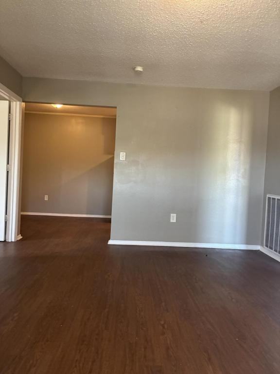 8227 Skysail Ave #D - Photo 3 of 13