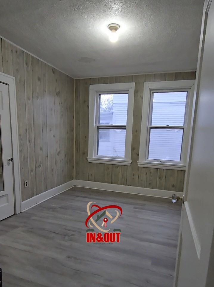 327 Frederick St #0 - Photo 3 of 6