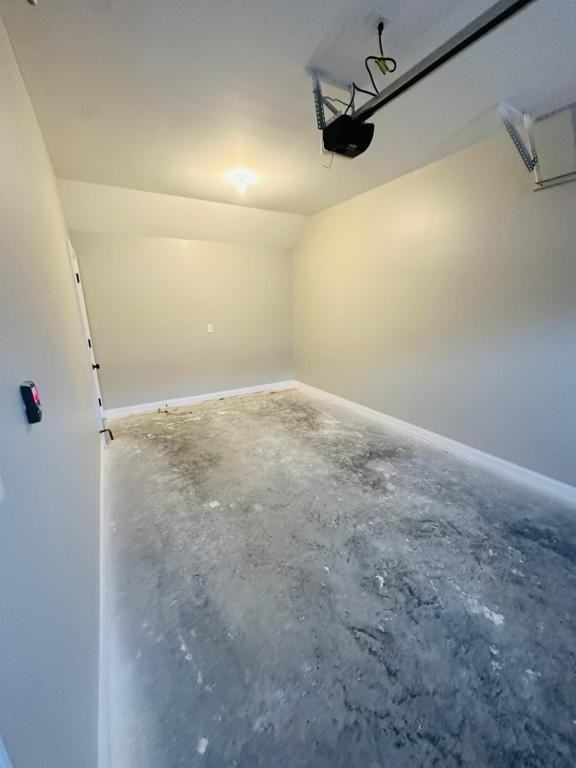 106 Lyons Avenue - Photo 4 of 50