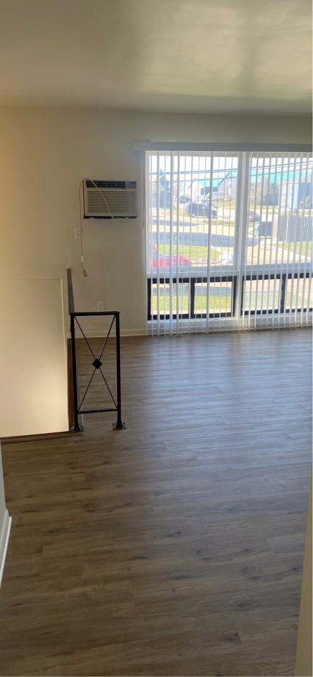 2405 Sherman Avenue #C - Photo 7 of 11