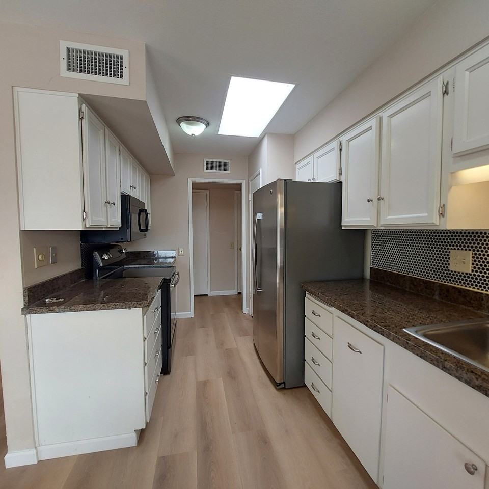 13243 West Marble Drive #1 - Photo 5 of 20