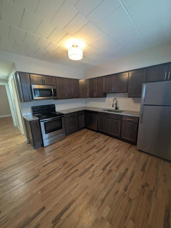 2408 Texel Drive - Photo 5 of 15