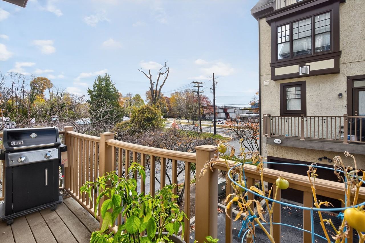 2601 Hume Dr #1 - Photo 7 of 49