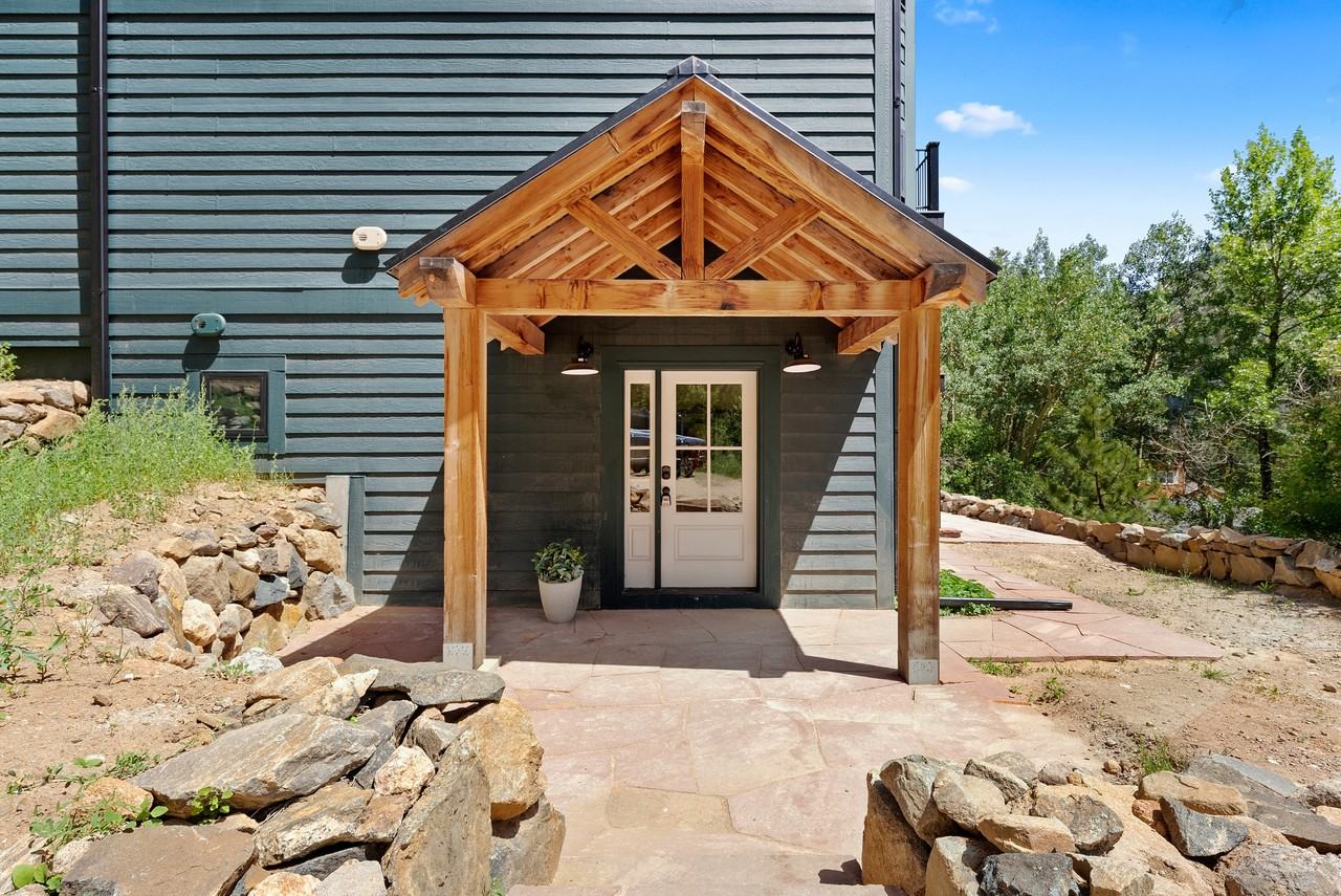 205 Loop Drive #1 - Photo 3 of 40