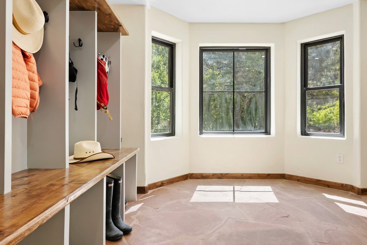 205 Loop Drive #1 - Photo 4 of 40