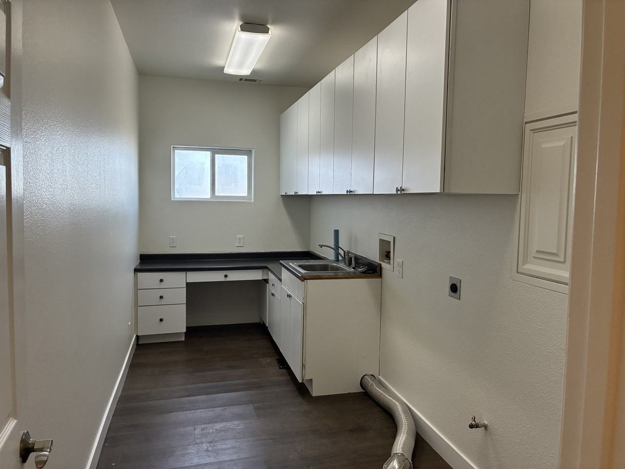 3080 Lindero St #1 - Photo 6 of 23