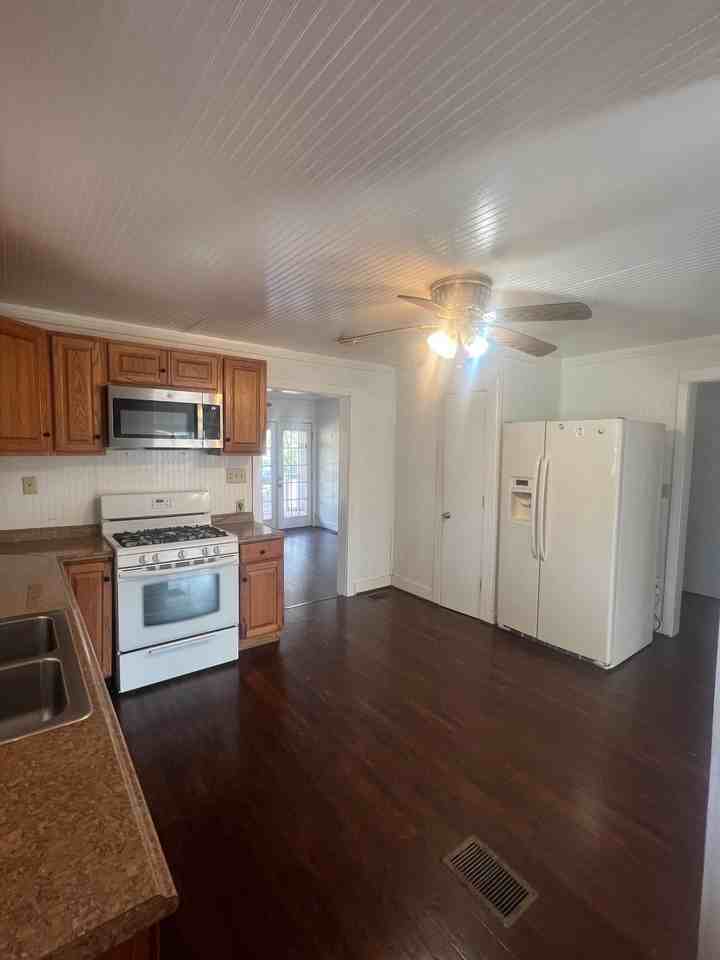 24829 24829 State Highway 64 - House - Photo 4 of 15