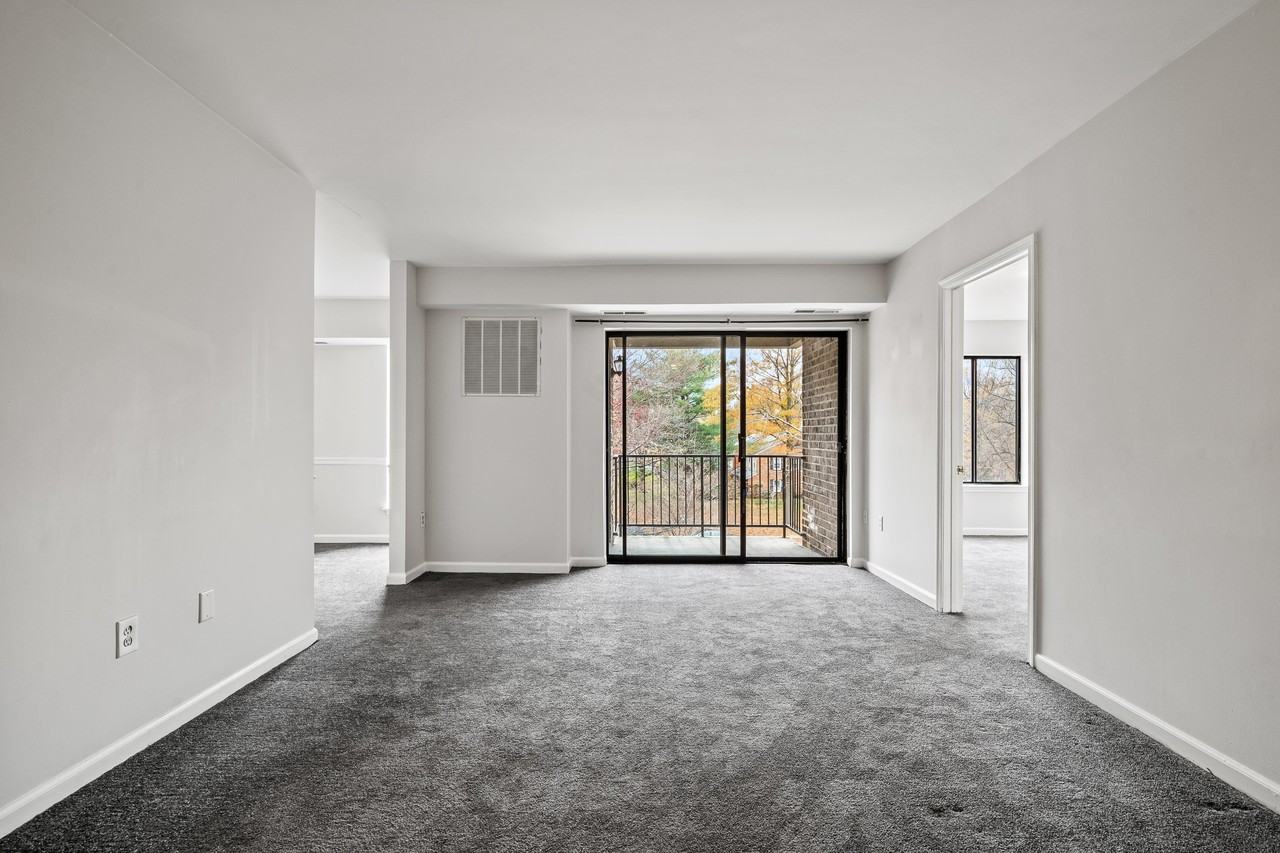 142 Georgetown Road #1 - Photo 4 of 30