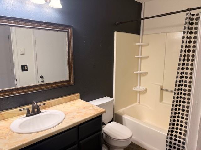 3235 Herrington Dr #1 - Photo 7 of 15