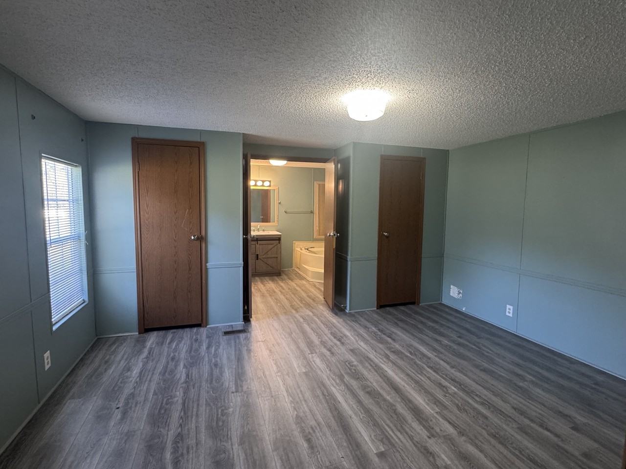 30 Aaron Drive #1 - Photo 6 of 11