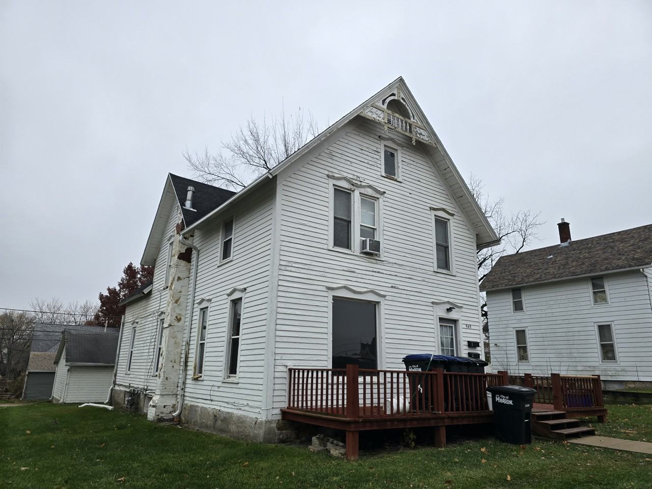 949 13th St #1 - Photo 2 of 19