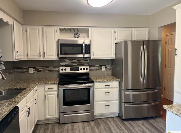 7201 South 148th Street #1 - Photo 3 of 18