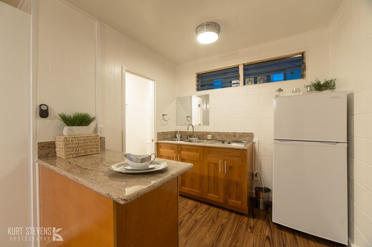 242 Kaiulani Ave #16 - Photo 2 of 19