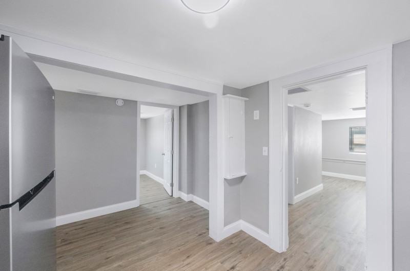 955 9th Avenue South #A - Photo 2 of 24