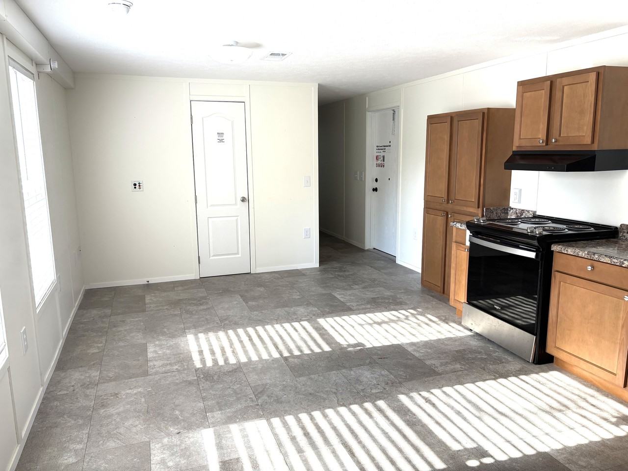 903 Salters St #1 - Photo 3 of 10