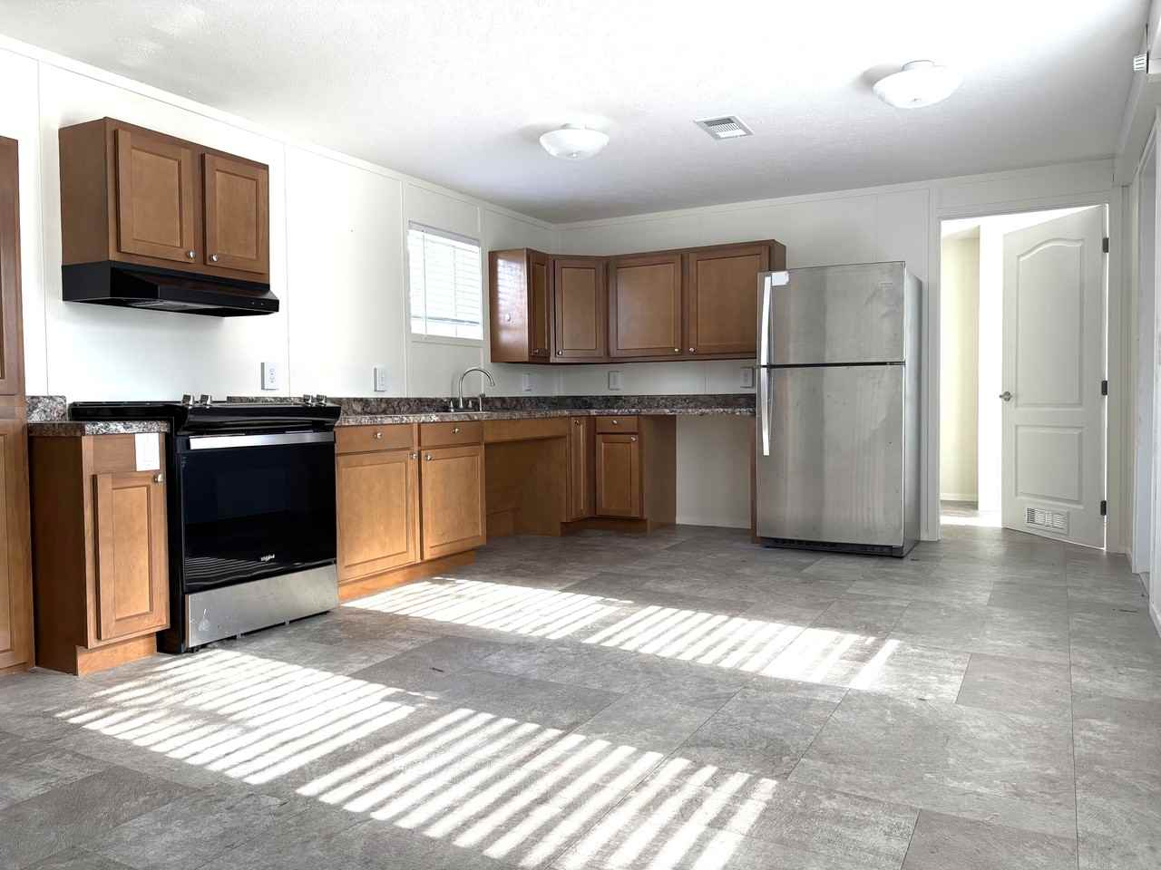903 Salters St #1 - Photo 4 of 10