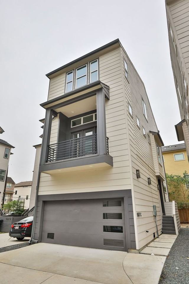 1537 West 24th Street #C - Photo 3 of 35