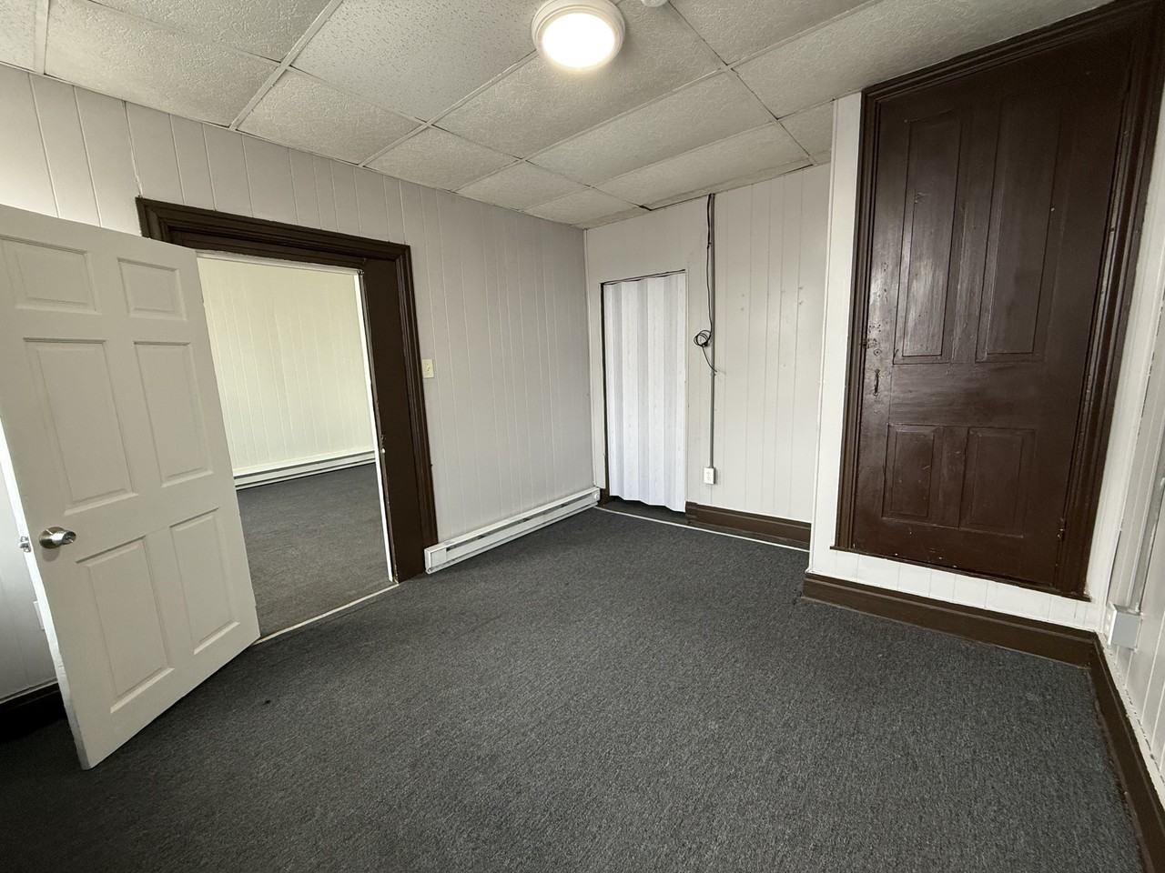 225 N 8th St #2A - Photo 7 of 8