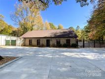 1804 Lucas Lane #B - Photo 1 of 1