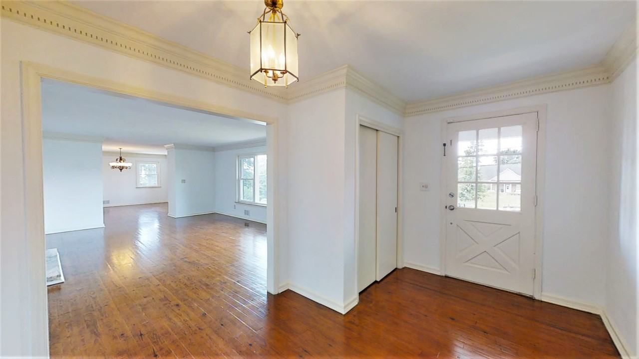 207 E Martintown Rd #1 - Photo 3 of 42