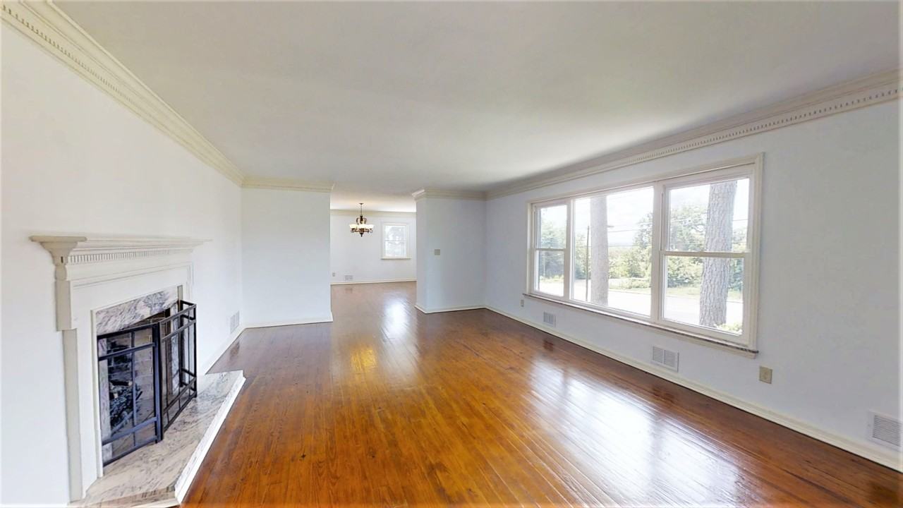 207 E Martintown Rd #1 - Photo 4 of 42