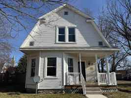 featured image of 1118 North Webster Street #1