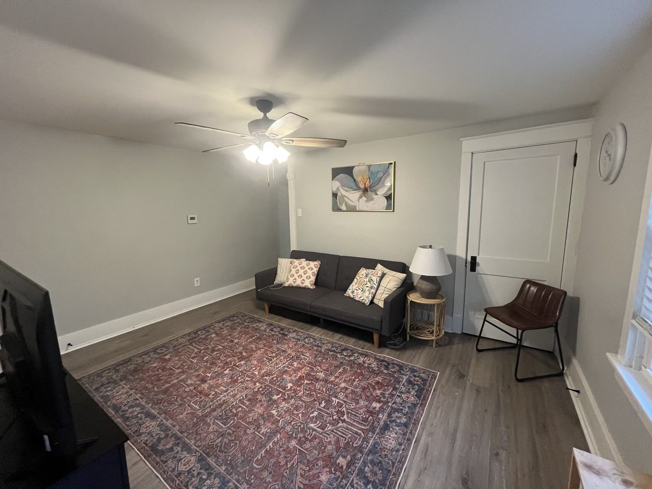 834 W Main St #834A - Photo 2 of 15