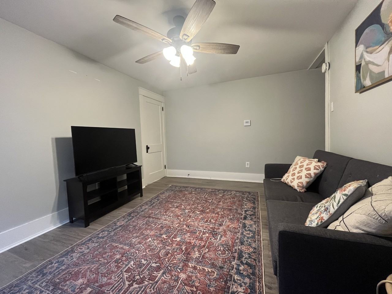 834 W Main St #834A - Photo 3 of 15