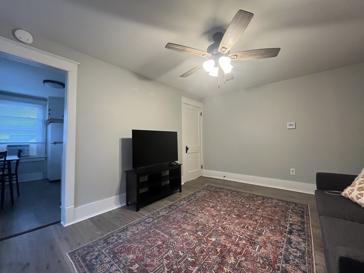 834 W Main St #834A - Photo 4 of 15