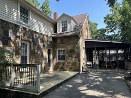 featured image of 1055 Pollard Avenue #1