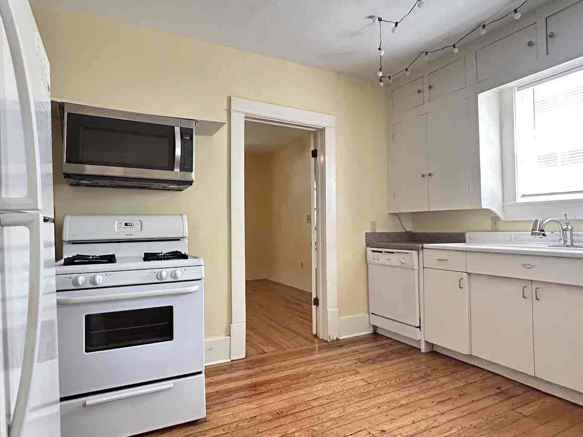 1055 Pollard Avenue #1 - Photo 2 of 18