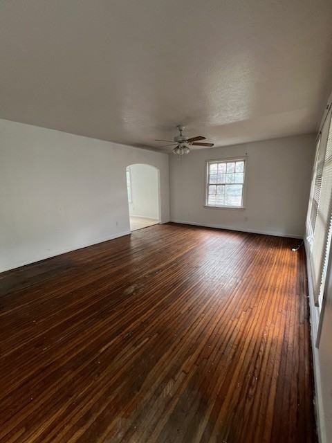 2425 N Lynwood Dr #1 - Photo 2 of 13