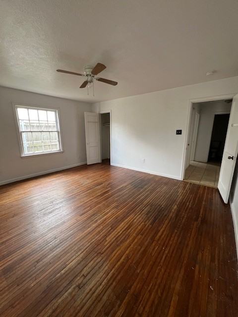 2425 N Lynwood Dr #1 - Photo 3 of 13