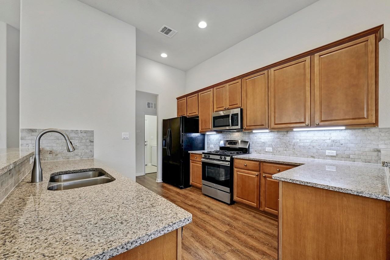 2344 Broken Wagon Dr #1 - Photo 4 of 10