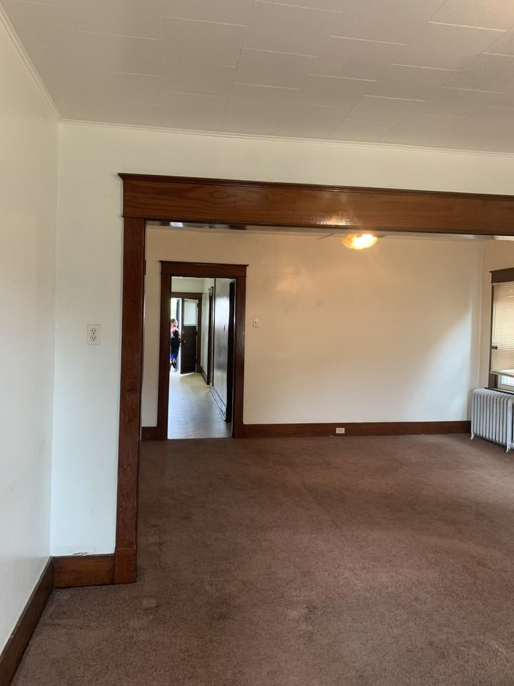 827 Maple Avenue #2 - Photo 2 of 7