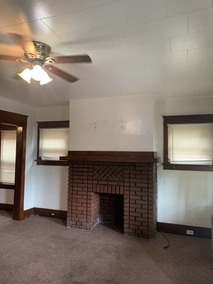 827 Maple Avenue #2 - Photo 3 of 7