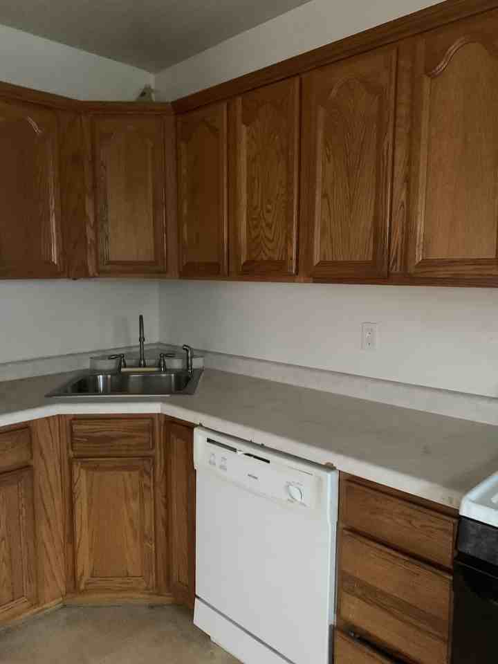 827 Maple Avenue #2 - Photo 4 of 7