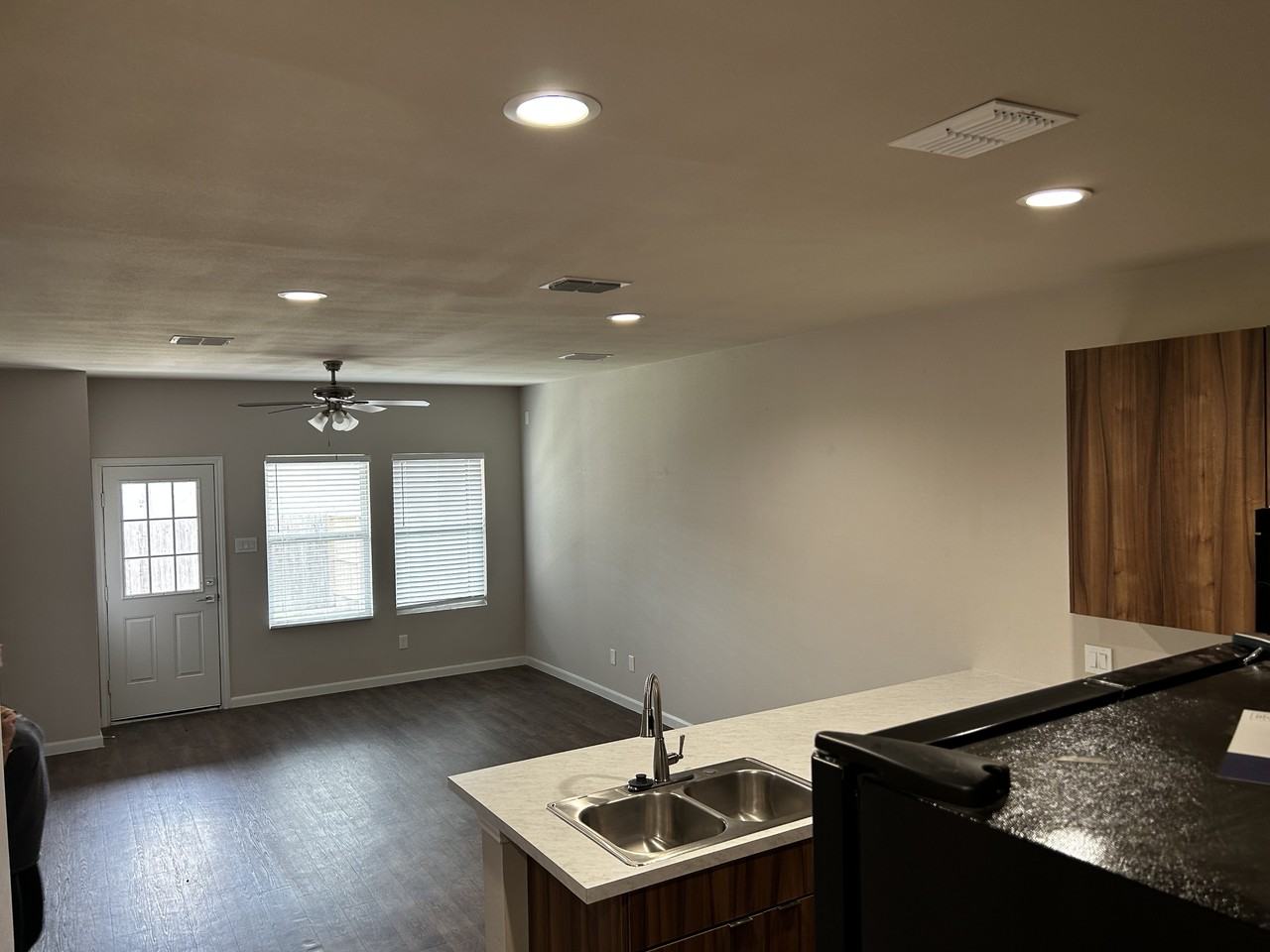 21377 21377 West Wallis DrUnit A #A - Photo 5 of 13
