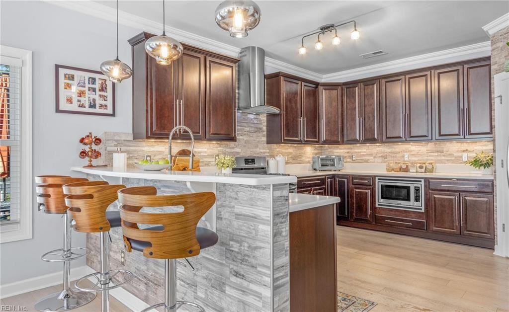 9531 6th Bay St #1 - Photo 6 of 17