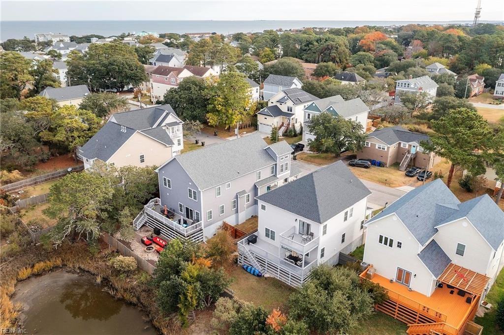 9531 6th Bay St #1 - Photo 3 of 17