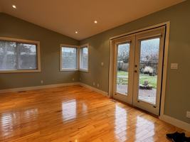 featured image of 146 Marks Avenue #1