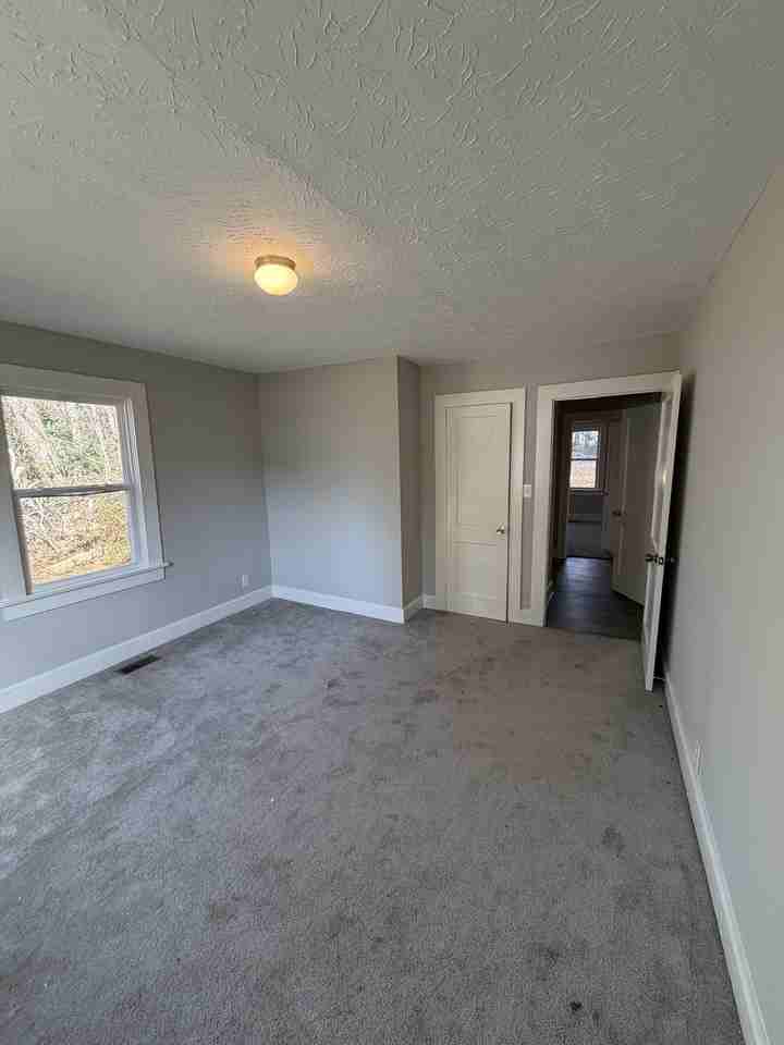 530 North Mulberry Street #1 - Photo 2 of 8