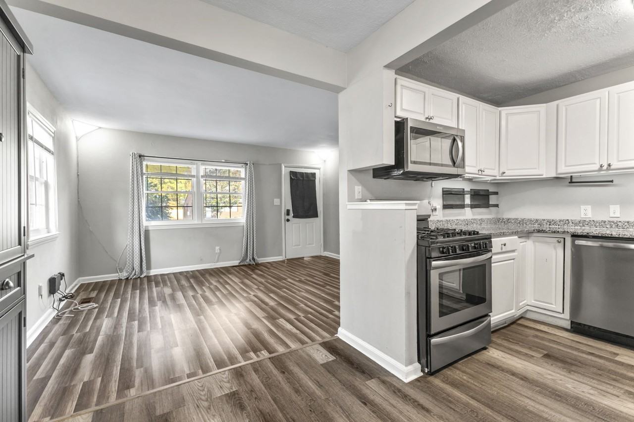 811 Powhatan Parkway #1 - Photo 2 of 21