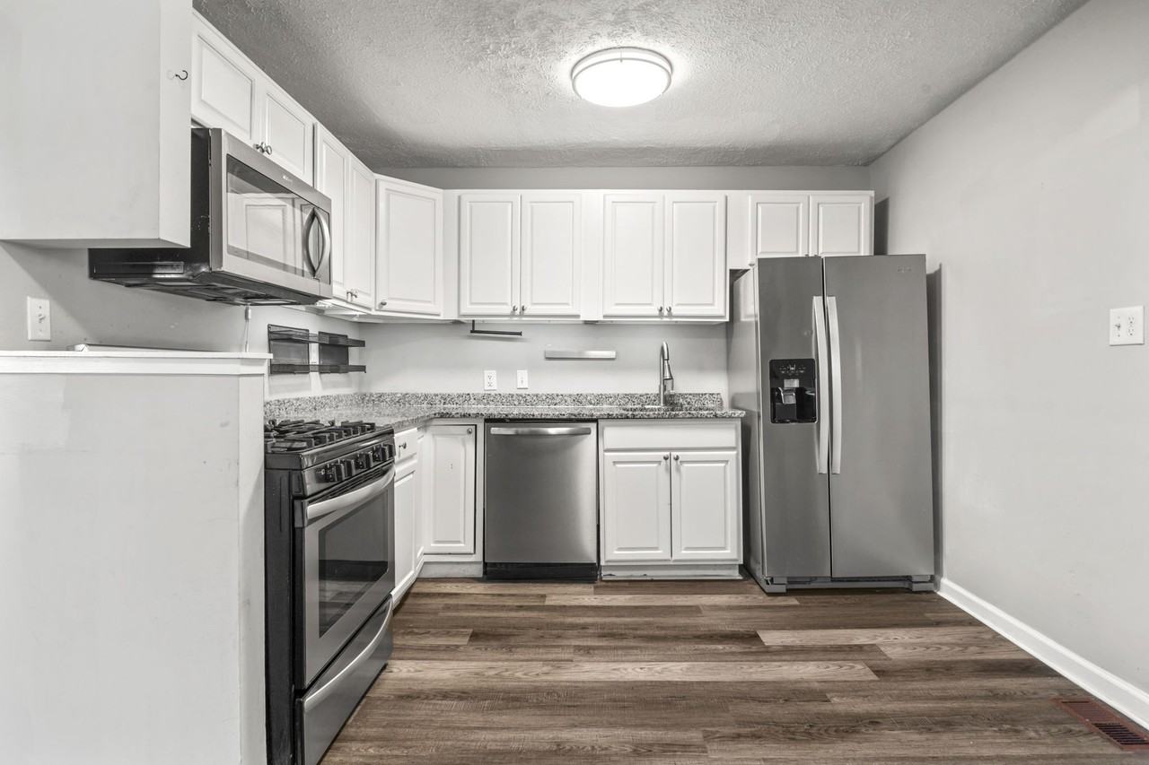 811 Powhatan Parkway #1 - Photo 3 of 21