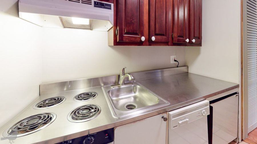 2032 16th Street Northwest #1 - Photo 4 of 10