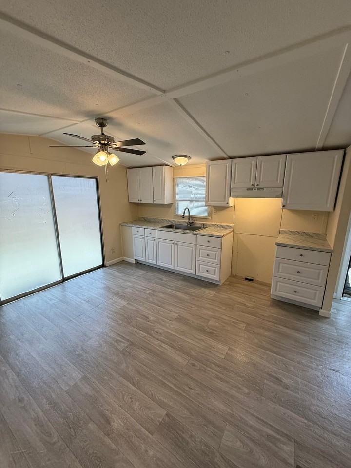 381 Old Hickory Lane #1 - Photo 4 of 9